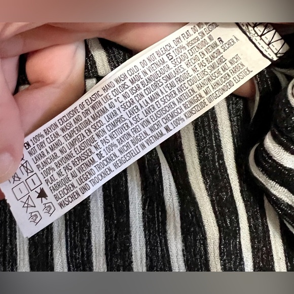 Forever 21 Striped Off Shoulder Tie Waist Romper - Small - Picture 7 of 7